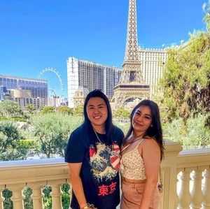 Meet your Posher, Chloe